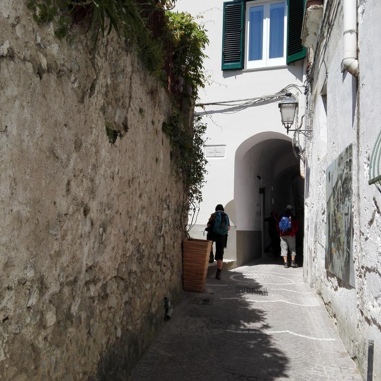 Desy'S House Minori Exterior foto